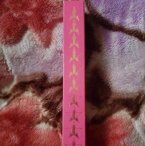 Jeffree Star lip liner